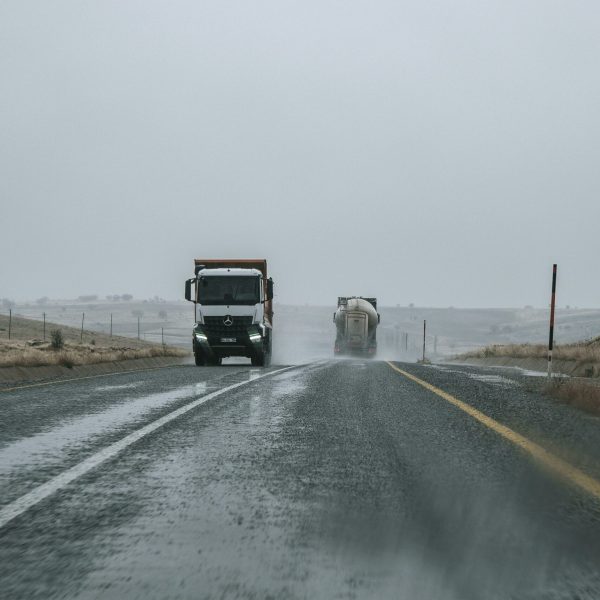 Navigating Truck Leases vs. Chattel Mortgages: A Guide for Australian Freight Fleets